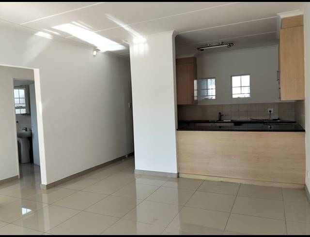 2 BEDROOM APARTMENT RENTED IN FERNDALE